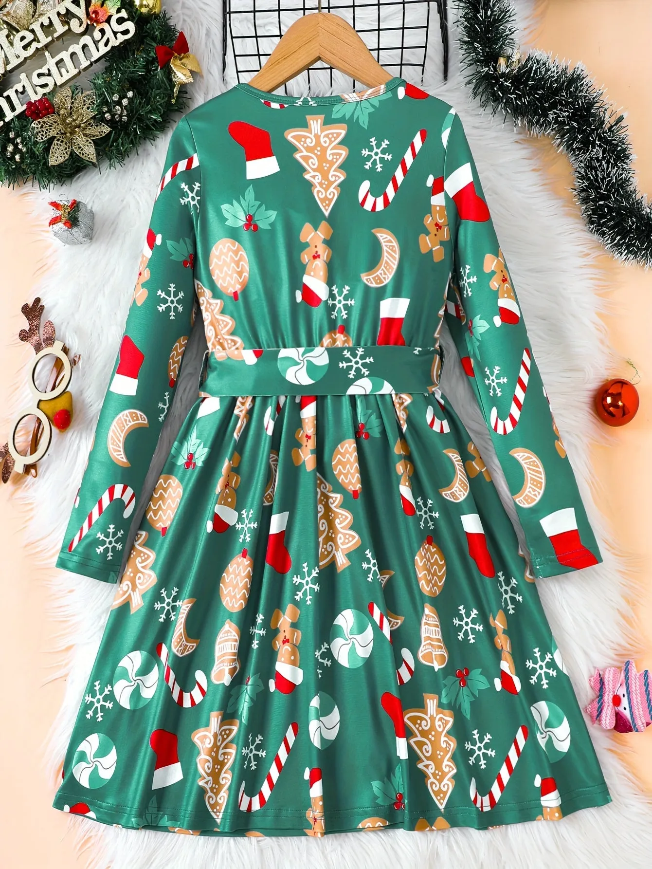Girls Cartoon Gingerbread Man Long Sleeve Dress - Comfy, Graphic Print, Christmas Gift Idea for Kids