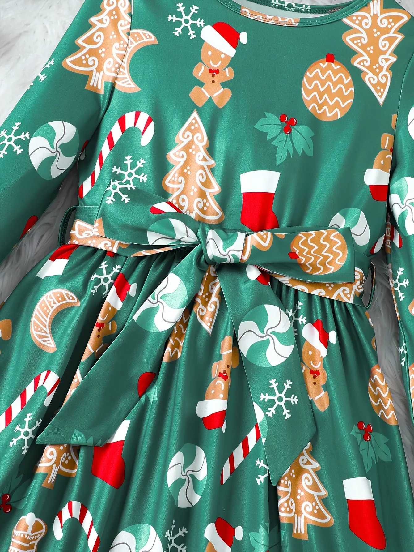 Girls Cartoon Gingerbread Man Long Sleeve Dress - Comfy, Graphic Print, Christmas Gift Idea for Kids