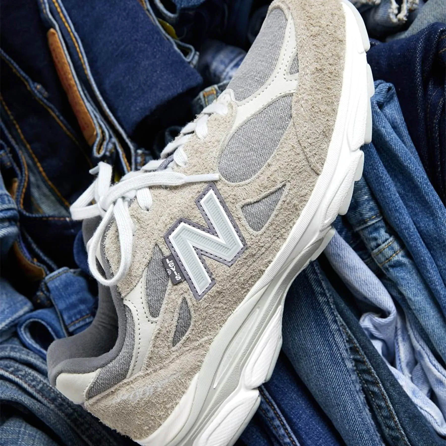 Levi's x New Balance 990v3 Made In USA 'Elephant Skin'
